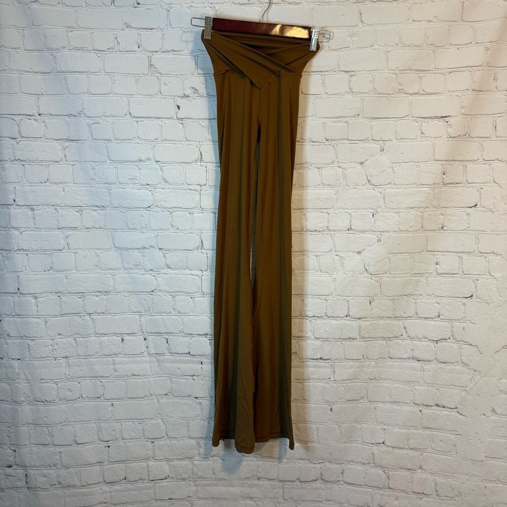 Aerie Offline Flare Leggings in Warm Tan